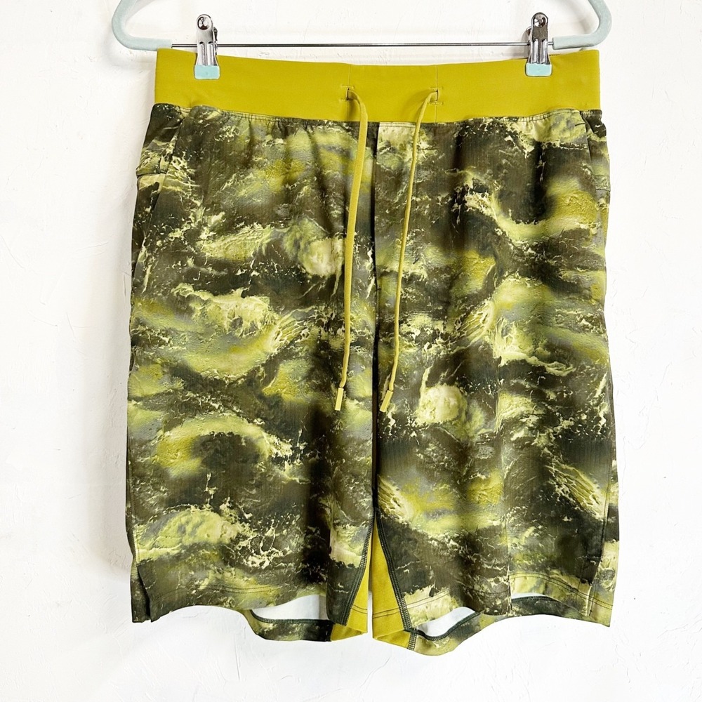 Lululemon T.h.e. Linerless Shorts 9" In High Dive Auric Gold Men's Size Large